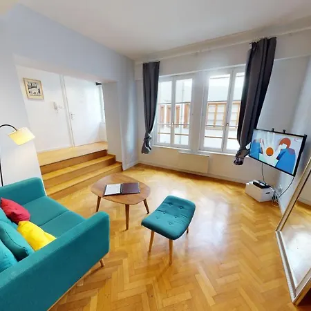 Loft Des Arcades *** - Center Apartment